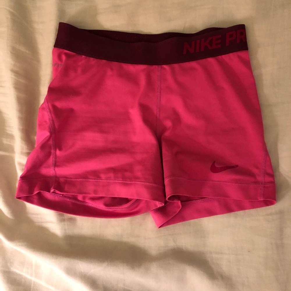 Women’s Nike Pro spandex